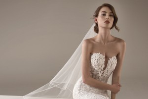 pronovias-privee-2020-home